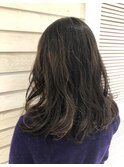 ミディアムナチュラルパーマヘアー