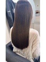 エミュスト(Emuest) 艶髪☆心斎橋髪質改善