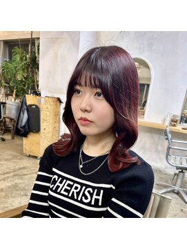 ウィークエンド(WEEKEND) 韓国風レッド【カット＋Wカラー＋トリートメント13800円】