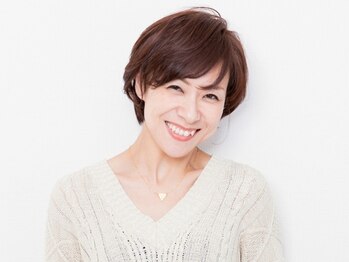 ヴィータ ヘア デザイン(Vita Hair Design)の写真/《クセを活かして扱いやすく♪》高い技術力でなりたいヘアスタイルを再現します！レディースもメンズもOK◎