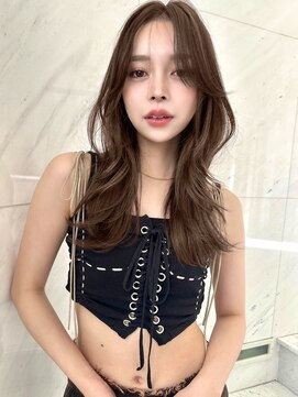 サイン 表参道(SIGN) 渋谷お洒落艶髪レイヤーカットハッシュカットくびれボブ髪質改善