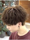 縦落ちツイストスパイラル/刈り上げマッシュ/アッシュブラウン