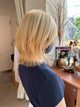 エルム 府中(yelm) 【ホワイトブロンド×レイヤー】#ダブルカラー#ケアブリーチ