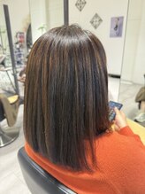 アンブレラ(umbrella)&nbsp;自然な丸みの髪質改善ストレート