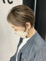 ジービージー(GBG)&nbsp;くびれショートボブ40代50代グレイカラー白髪染め白髪ぼかし