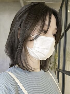 エリマ 横浜西口(elima) 横浜ミディアムレイヤーオリーブベージュミルクティーベージュ