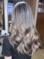 ブレイズヘアー(BLAZEhair)&nbsp;【色持ちアップ】ナチュラルバレイヤージュ×ブリーチ２回