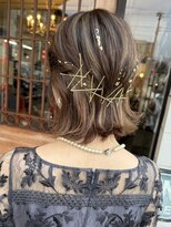 フルアヘッド(FULL A HEAD)&nbsp;ボブアレンジ/お呼ばれヘア/結婚式ヘア/ピンアレンジ/20代/30代