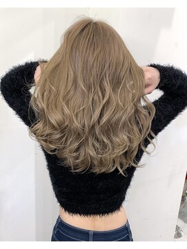 ナイン 麻布十番(NINE) ハニーミルクティ、大人ロング