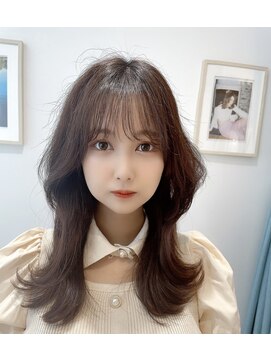 ロンド ストラーダ 心斎橋(Lond strada) セクションカラーペールベージュ