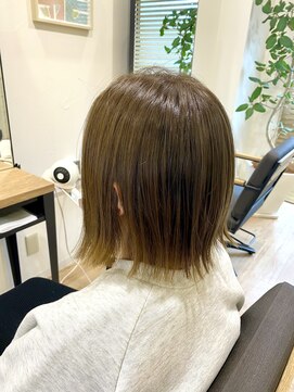 プアベル(Pua Belle) 切りっぱなしボブ