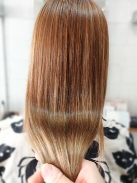 エレサリア(EleSalia) 髪改縮毛矯正+最上級修復TR+cut《髪質改善守山美容室/縮毛矯正》