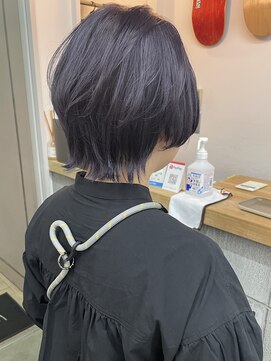 キューズ クラブ(cuz KLUB) 【cuzKLUB】ショートウルフブリーチバイオレット【池袋】