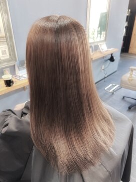 オンアンドオフ コウベ(ONandOFF KOBE) 髪質改善カラーで実感するツヤ髪効果