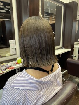 ラボア(La'BOA) パツット外ハネ!切りっぱなしスタイル