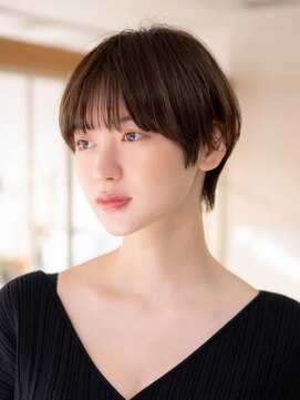 サーカス バイ ビュートリアム 青山(CIRCUS by BEAUTRIUM) 大人かわいいマッシュショート 30代40代50代 青山 表参道