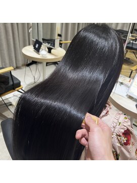 ジーナ 福岡天神(Zina) 《美艶髪》美髪縮毛矯正