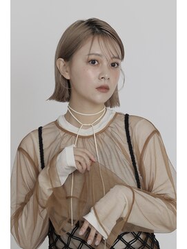 ラダ(Lada) 【LadA 城本英恵】 ぷつっとボブスタイル