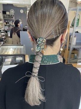 アオゾラヘアー フジサキグウ(AOZORA HAIR FUJISAKIGU) ポニーアレンジ ヘアセット ヘアアレンジ 日常使いにおすすめ