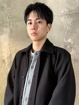 オルカ(ORCA)&nbsp;センターパート　ダウンパーマ　眉毛　メンズ　新宿　南川聖華