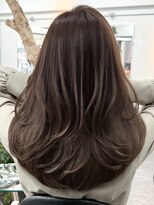 ゴカン バイ ジル ブラン 名古屋(Gokan by JIL BLAN)&nbsp;ハイライトバレイヤージュダブルカラーショートカット30代40代