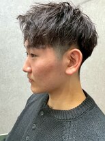 ディスイズバーバーフォース(THIS IS BARBER 4th)&nbsp;ツイスパ 刈り上げショート ツーブロック 黒髪ショート