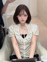 ボンドストーリーノヴァ(Bond Story nova) シースルーバング×ガーリーボブ