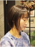 束っぽい質感が可愛いシンプルボブ