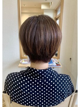 ナップス ヘア スタイル(naps hair style) ふわっとショート