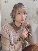 小顔ショートボブ×インナーカラー