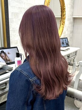 アールプラス 新宿(ar+) 艶ピンクロングヘア