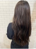 アッシュブラウン
