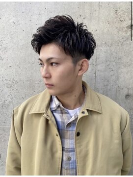 ロンド アンブル 四条烏丸(Lond ambre) 【Lond ambre】萱原大幹　ツイストスパイラルパーマ/黒髪/T