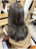 レイヤーロンググレーベージュアッシュオリーブ前髪パーマ渋谷
