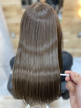 アグ ヘアー ミロ 本厚木店(Agu hair milo) 透明感×ULTOWAトリートメント