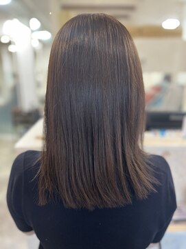 パルファン ヘアアンドスパ(PARFUM HAIR&SPA) ミディアムボブ