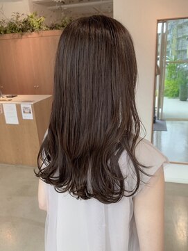 シーツー 三吉店(C2) スモーキーアンバー