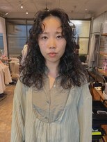 トワ バイ リンネ(Towa by Lin’ne)&nbsp;ドライ質感/アンニュイ『ビッグスパイラルパーマ』