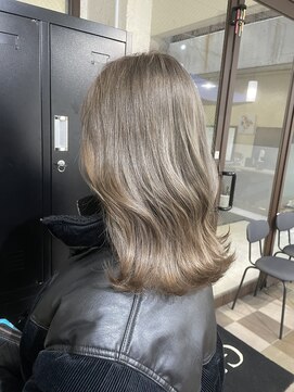 ジブル(Giblle.) 【Giblle.】ミルクティーカラー/ブリーチカラー/韓国カラー