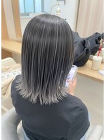 ログ キンシチョウ(L.O.G KINSHICHO)&nbsp;バレイヤージュカラー[錦糸町/亀戸/小岩/住吉/両国/森下/平井]