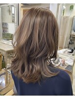 アリスバイアフロート 自由が丘(ALICe by AFLOAT) レイヤーカット