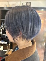 シャンプーボーイアネックス(SHAMPOO BOY Annex)&nbsp;ブルー×ショートボブby ERINA