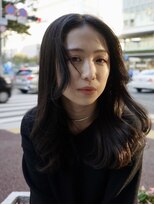 キーゴ 博多(KY-GO.) 黒髪ロング センター分けバング