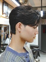 エクスプロア デザイン アクト 三鷹(EXPLORE DESIGN ACT.) フェザーショート/センターパート/アップバング/三鷹