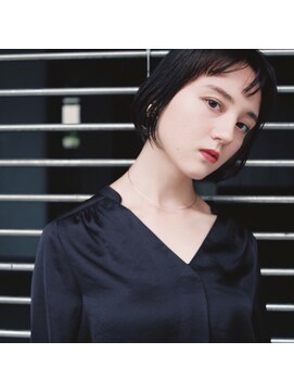 ロスタークラス(ROSTAR class) 大人艶ボブ