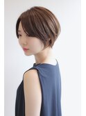 ショートボブ