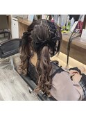レースアップツインテール