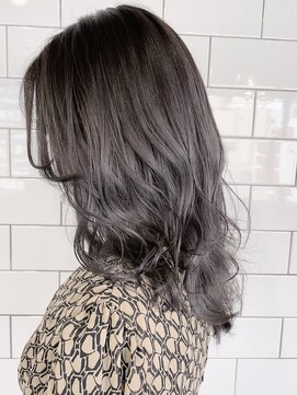 ブルー(BLUE) 《Blue》#グラデーション#ケアブリーチ#シルバーグレイ