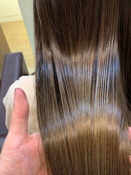 タヤ アトレ恵比寿店(TAYA)の写真/一人一人の髪の状態に合わせたトリートメントをご提案！髪質改善メニューで”なりたい髪”へと導きます★