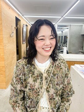 トゥコ(tuco) ミディアム　ミディアムパーマ　パーマ　前髪パーマ　レイヤー